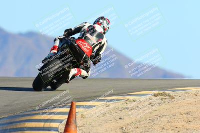 media/Jan-09-2022-SoCal Trackdays (Sun) [[2b1fec8404]]/Turn 12 Backside (130pm)/